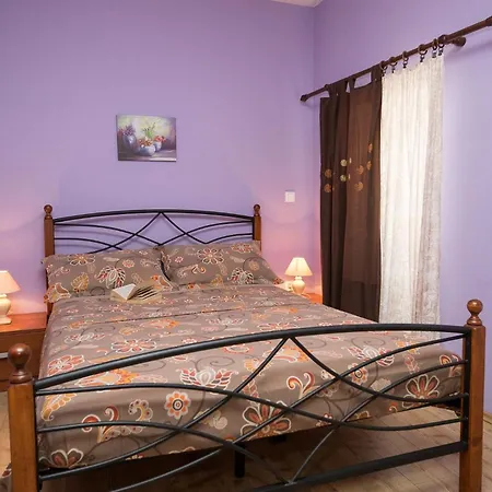 Adriatic Apartment *