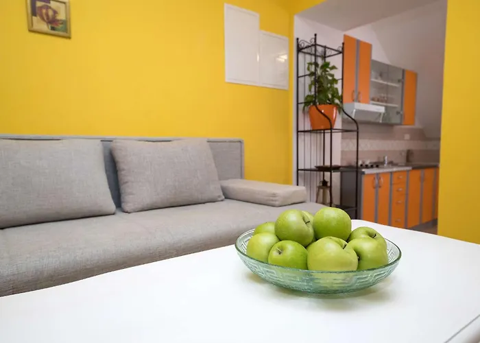 Adriatic Apartment *